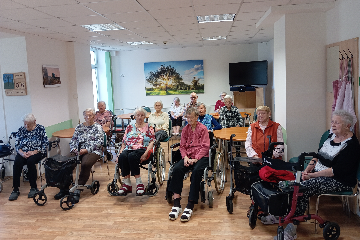 Společné cvičení a zpívání - 1