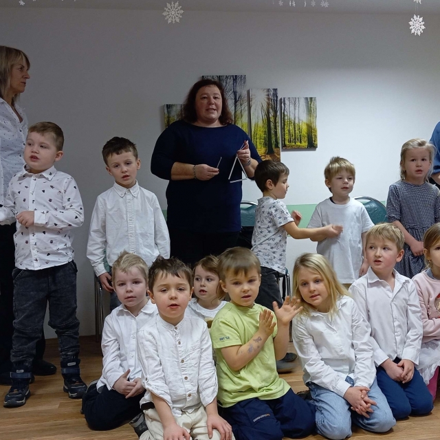 MŠ Kaštánek - vánoční vystoupení - 5